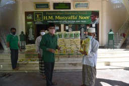 PPP Bagikan Sembako untuk Warga Terdampak Corona