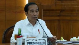 Presiden Jokowi Soroti Tingginya Kasus Positif Corona di Surabaya Raya