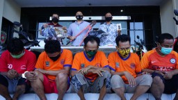 Komplotan Pembobol Showroom Mobil hingga Gudang di Surabaya Dibekuk