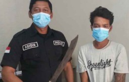 Bawa Parang dan Cekcok dengan Warga di Surabaya, Pemuda ini Diamankan