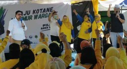 Beri Dukungan, Warga Kaliasin Minta Machfud Arifin Atasi Banjir