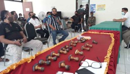 Pilihan Pembaca: Ketua RT dan RW Mundur Bareng hingga Begal Bacok Ojol