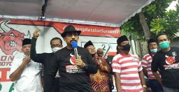 Foto: Banteng Ketaton Surabaya Militan Menangkan Machfud Arifin