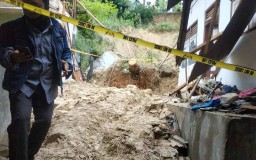 Ini Data Santriwati yang Tewas dan Luka Tertimbun Longsor di Pamekasan