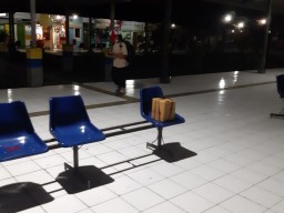 Kotak Kardus Mencurigakan di Terminal Purbaya Madiun Bikin Panik Penumpang