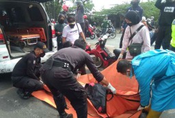 Senggolan Motor, Rider asal Lamongan Tewas Terlindas Truk Tronton di Surabaya