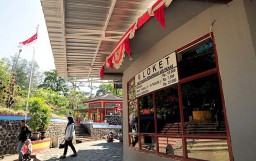 Modus Pungli Tiket di Wisata Pacet Terungkap, Pelaku Terancam Dipecat