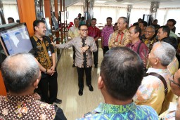 Bupati Tanah Datar Pelajari Program Desa Pintar Banyuwangi 