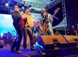 Ketika Gus Ipul dan Anas Kumpul Slankers