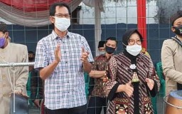 Bagaimana Sikap Ketua DPRD Surabaya Soal 'Kerumunan' di Alun-alun?