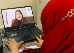 Angkat Permasalahan Covid-19, Mahasiswi Untag Surabaya Raih Tesis Menarik