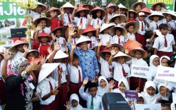 Bupati Anas Berharap Desa-desa di Banyuwangi Mengembangkan Potensi