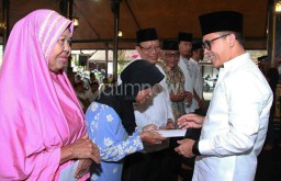 Seniman dan Budayawan di Banyuwangi juga Dapat THR dari Pemkab