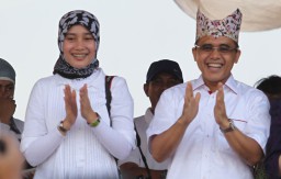 Istri Bupati Anas Disiapkan Pimpin Banyuwangi?