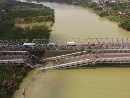 Jembatan Widang Babat-Tuban Runtuh, Begini Kata Pakar Konstruksi 