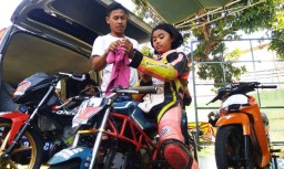 Ifana, Bocah Pembalap Motor Asal Lumajang dengan Sederet Prestasi