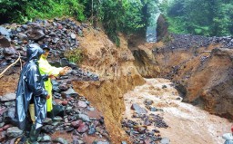 Banjir Bandang di Banyuwangi, Tim Peneliti Periksa Kawasan Hulu
