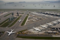 Kasus Covid-19 Naik, Hong Kong Larang Penerbangan dari Indonesia