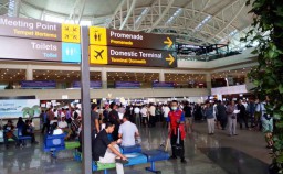 Kebakaran di Bandara Ngurah Rai Bali, Terminal Domestik Ditutup