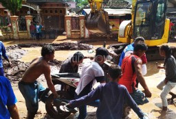 Banjir Bandang di Banyuwangi, Warga: Batu Besar Seukuran Mobil Hanyut