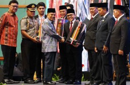 Banyuwangi Terima Penghargaan Parasamya Purnakarya Nugraha
