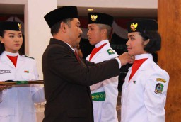 Wabup Banyuwangi Kukuhkan Anggota Paskibraka HUT RI Tahun 2018