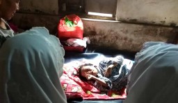 Lumpuh Sejak Lahir, Gadis di Banyuwangi ini Tak Tersentuh Pemerintah