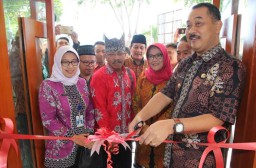 Pemkab Banyuwangi Resmikan Gedung Penanggulangan HIV/AIDS