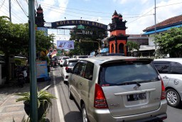 Perhatian! Bagi Yang Piknik ke Batu Wajib Sabar