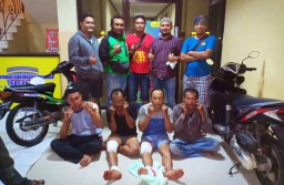 Polisi Ringkus 4 Orang Komplotan Begal Motor di Banyuwangi