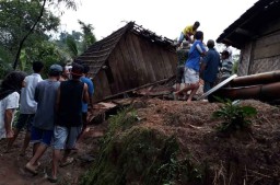 Masyarakat Blitar Diimbau Waspadai Bencana