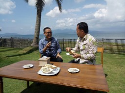 Isi Masa Kampanye, Calon Wali Kota Bogor Cari Inspirasi di Banyuwangi