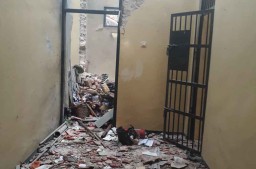 Barang Bukti Bondet Sitaan Meledak, Polsek Giligenting Madura Hancur