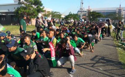 Video: Selamat! Persebaya Kalahkan Arema 1-0