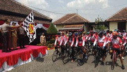 Tour de Java, Bersepeda Surabaya-Depok Peringati HUT ke 73 Brimob