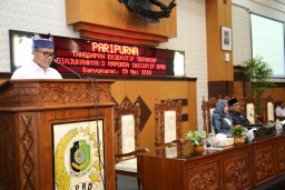 Bupati Anas Dorong Raperda Pertanian Ramah Lingkungan