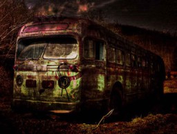 Bus Misterius, Banyuwangi-Mojokerto Hanya 3 Jam