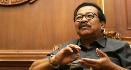 Gubernur Kuatir Distribusi Barang Terimbas Runtuhnya Jembatan Widang
