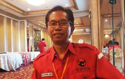 Pengamat Politik Soal Pergantian Ketua PDIP Surabaya: Ada Regenerasi