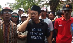 Rumah Disita Pengadilan, Caleg di Banyuwangi ini Menangis