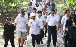 Asyiknya Menteri Rini dan Bupati Anas Ikut Chocolate Glenmore Run