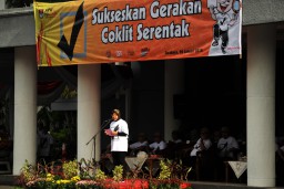 Risma Minta Petugas Coklit Teliti Data Pemilih 2018