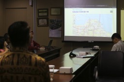 Lawan Covid-19 di Surabaya, Pemkot Luncurkan Website