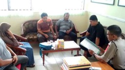 Demi Anak, Seorang Ibu Mencuri Susu