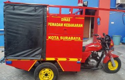 PMK Surabaya Diperkuat Armada Mini Khusus Kampung