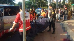 Tabrak Trotoar Karena Ngantuk, Biker di Surabaya ini Tewas 