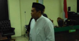 Mantan Kadis Perkebunan Jatim Divonis 1 Tahun 3 Bulan Penjara