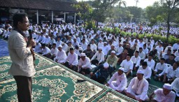 Jelang UNBK SMP 2018, Dinas Pendidikan Surabaya Gelar Istighosah
