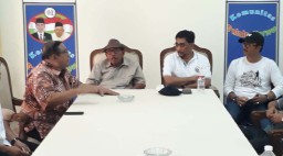 Komunitas Pakde Karwo Dukung Jokowi