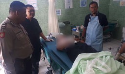 Pengendara Tewas Tertimpa Sepeda Motor